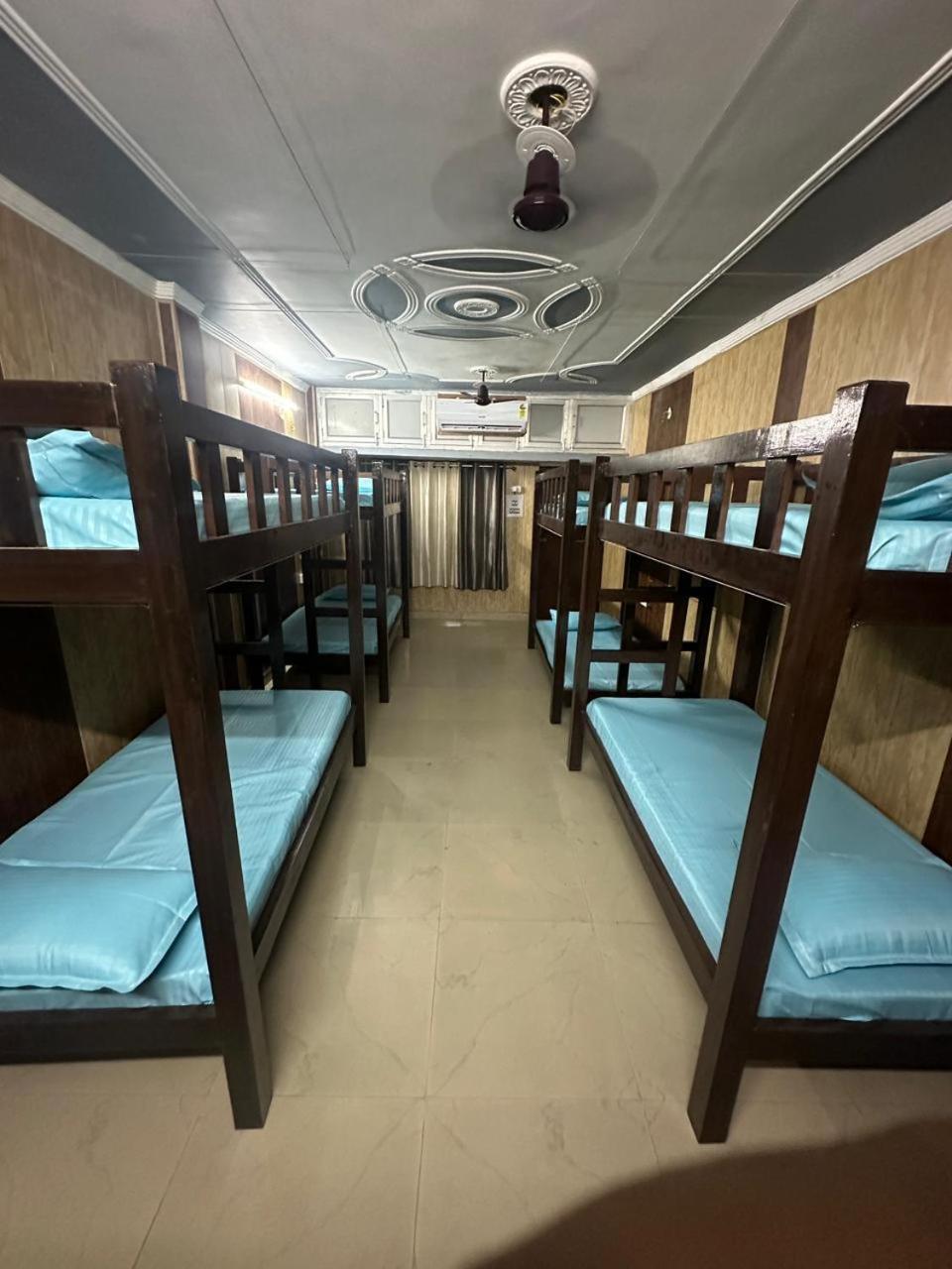 Yes Retreat Rishikesh Hotel Ngoại thất bức ảnh