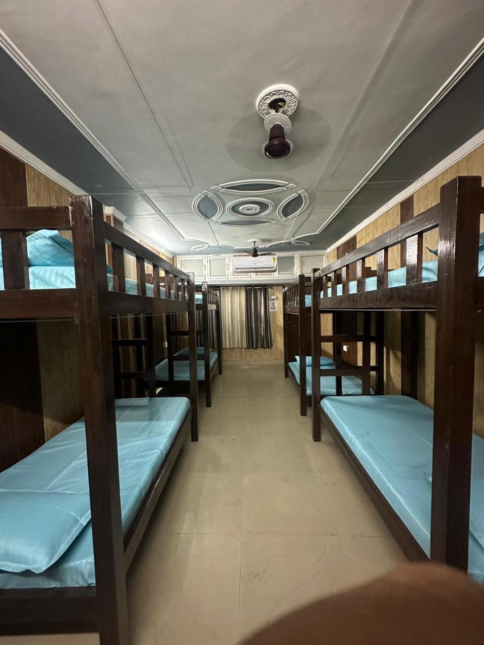 Yes Retreat Rishikesh Hotel Ngoại thất bức ảnh