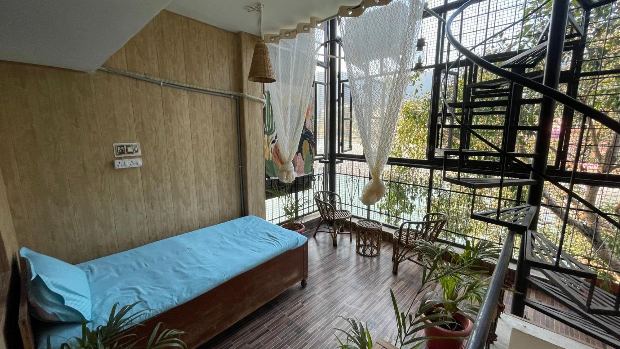 Yes Retreat Rishikesh Hotel Ngoại thất bức ảnh