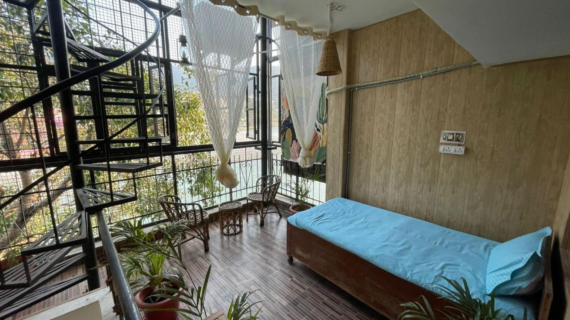Yes Retreat Rishikesh Hotel Ngoại thất bức ảnh